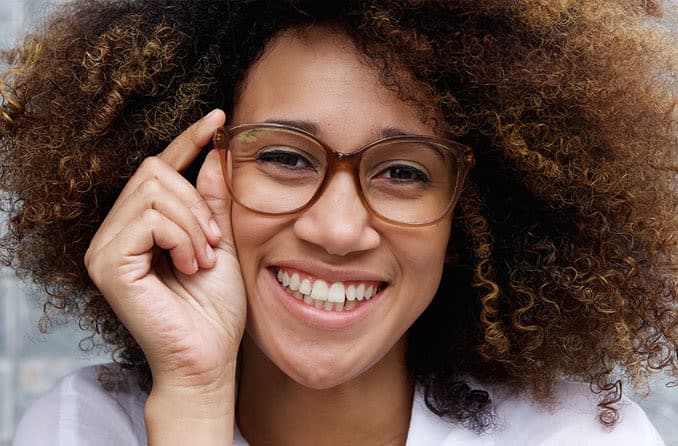 Comment choisir sa paire de lunettes de vue pour femme ?